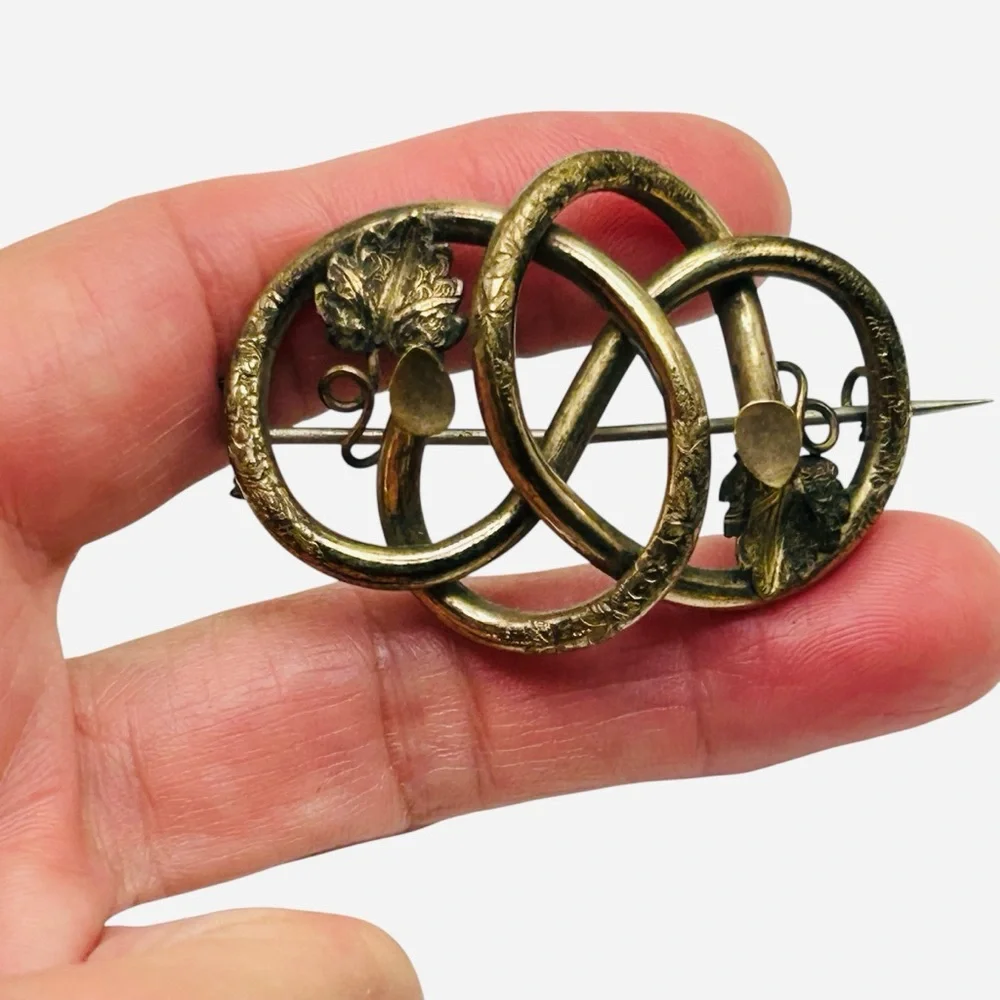 Georgian/Victorian Lovers Knot Snake Rolled Gold Brooch